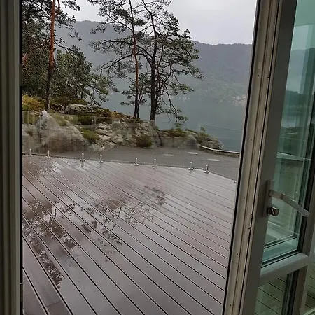 Fjordferie * Ropeid