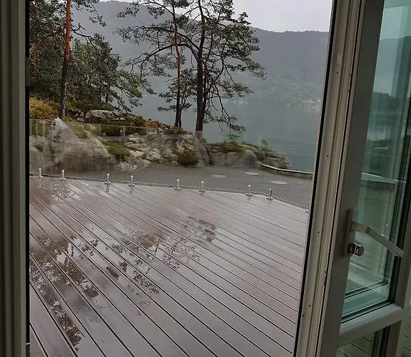 Fjordferie * Ropeid
